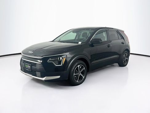 Used 2026 Kia Niro LX FWD image 3