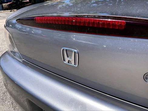 Used 2001 Honda S2000 image 26