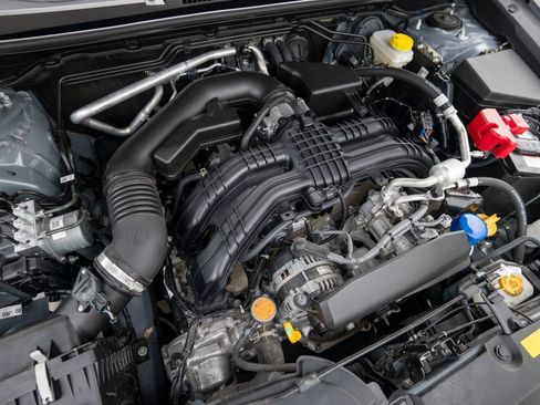 Used 2024 Subaru Crosstrek 2.0i Premium image 39