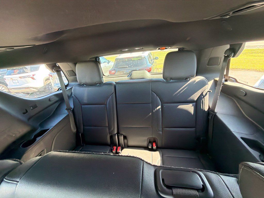 Used 2021 Chevrolet Tahoe LT w/ Rear Media and Nav Package AWD/4WD image 7