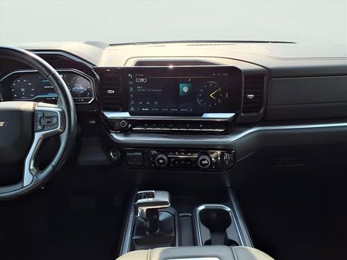 Used 2022 Chevrolet Silverado 1500 LTZ w/ Technology Package image 12