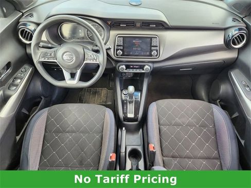 Used 2018 Nissan Kicks SV image 26