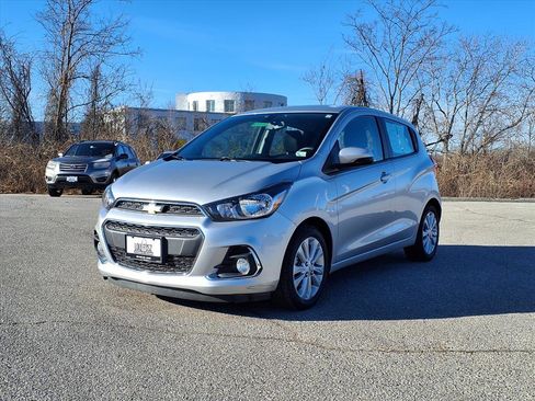 Used 2016 Chevrolet Spark LT image 34