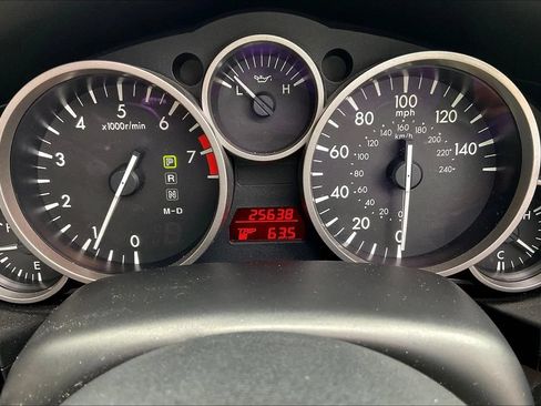 Used 2015 MAZDA MX-5 Miata Grand Touring w/ Premium Package RWD image 12