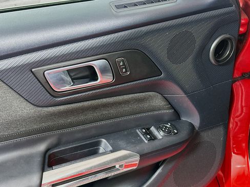 Used 2024 Ford Mustang Coupe image 15