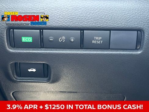 New 2025 Nissan Sentra SV image 19