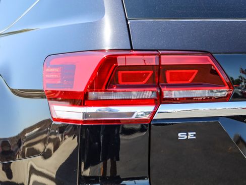 Used 2019 Volkswagen Atlas SE w/ Towing Package FWD image 8