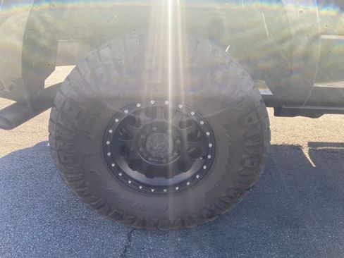 Used 2019 RAM 2500 Laramie AWD/4WD image 5