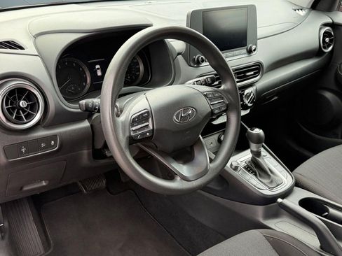 Used 2022 Hyundai Kona SEL w/ Cargo Package image 4