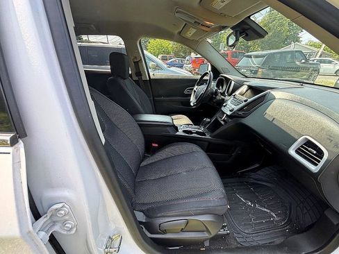 Used 2016 Chevrolet Equinox LT w/ Convenience Package image 15