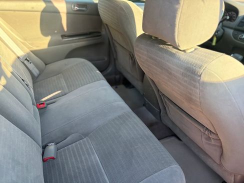 Used 2006 Toyota Camry XLE FWD image 20