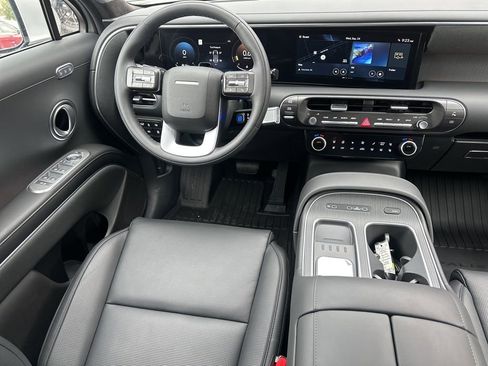 New 2026 Hyundai Palisade Calligraphy FWD image 17
