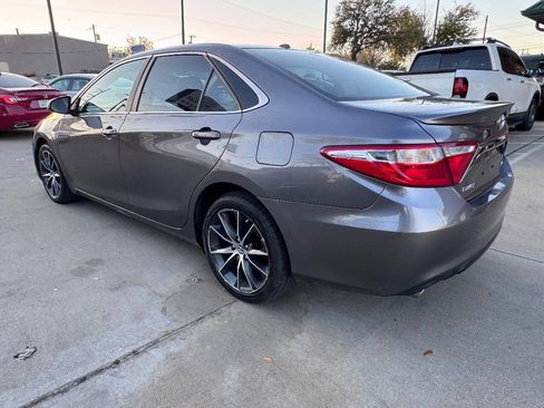 Used 2015 Toyota Camry XSE w/ Advanced Technology Package image 30