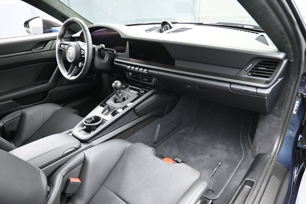 Certified 2026 Porsche 911 GT3 RWD image 30