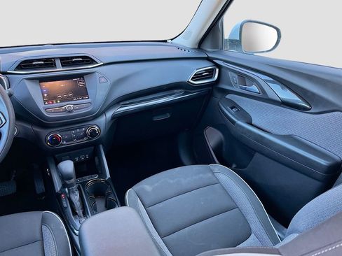 Used 2023 Chevrolet TrailBlazer LT image 21