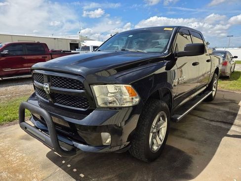 Used 2015 RAM 1500 Express image 3