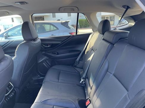 Used 2020 Subaru Outback Limited AWD/4WD image 7