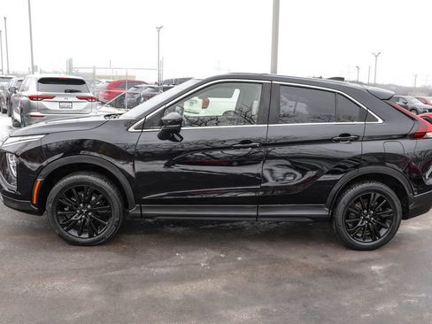 Used 2023 Mitsubishi Eclipse Cross LE image 5