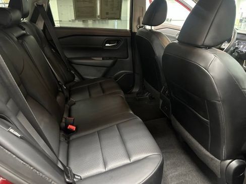 Used 2023 Nissan Rogue SV w/ SV Premium B Package AWD/4WD image 22