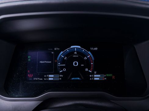 Used 2024 Toyota Tundra Platinum w/ TRD Off-Road Package image 36