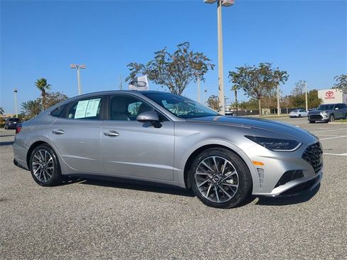 Used 2021 Hyundai Sonata Limited image 2