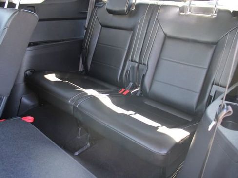 Used 2023 Volkswagen Atlas SEL image 44