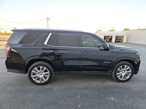 Used 2022 Chevrolet Tahoe High Country image 9