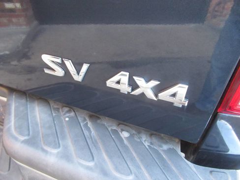 Used 2019 Nissan Frontier SV image 10