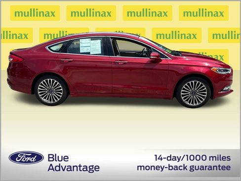 Certified 2017 Ford Fusion SE w/ Fusion SE Technology Package FWD image 2