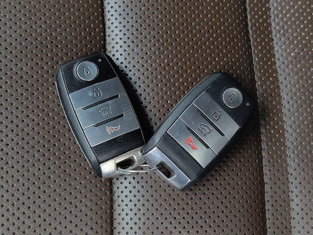 Used 2020 Kia Sorento SX FWD image 32