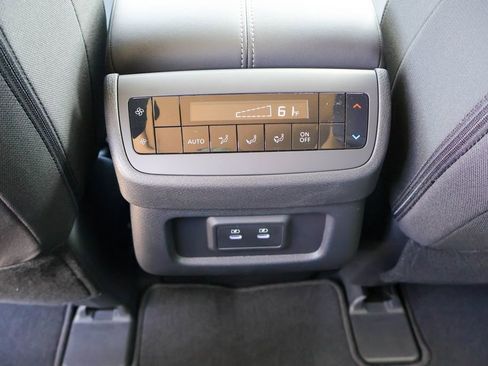 New 2026 Nissan Pathfinder SV FWD image 18
