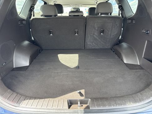 Used 2020 Hyundai Santa Fe SEL w/ Convenience Package image 19