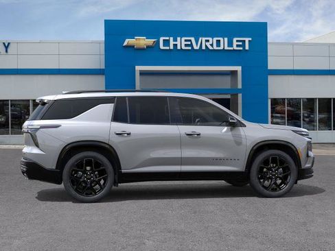 New 2026 Chevrolet Traverse RS w/ LPO, Floor Liner Package FWD image 43