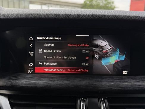 Used 2023 Alfa Romeo Stelvio Sprint AWD/4WD image 53
