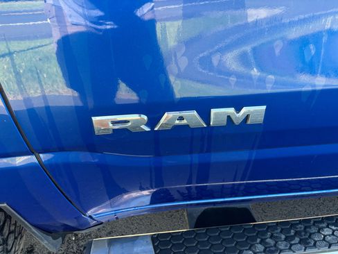 Used 2019 RAM 1500 Big Horn image 14