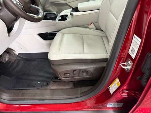 Used 2026 GMC Terrain Denali w/ LPO, Floor Liner Package AWD/4WD image 15