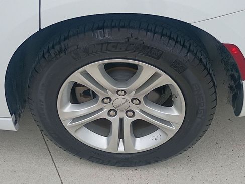 Used 2023 Dodge Charger SXT RWD image 23