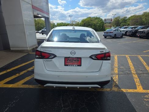 Certified 2025 Nissan Versa SR w/ Trunk Package FWD image 4