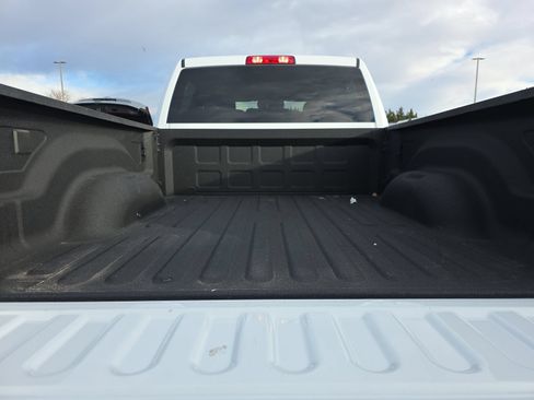 Used 2025 RAM 2500 Big Horn AWD/4WD image 13