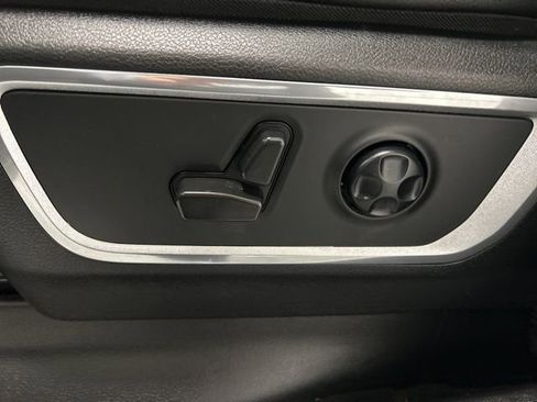 Used 2021 RAM 1500 Laramie w/ Sport Appearance Package AWD/4WD image 29