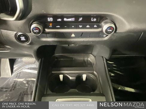 Used 2024 MAZDA CX-50 AWD 2.5 S w/ Select Package image 37