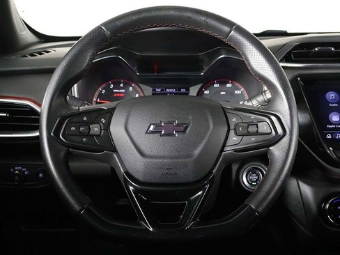 Used 2021 Chevrolet TrailBlazer RS w/ Convenience Package image 35