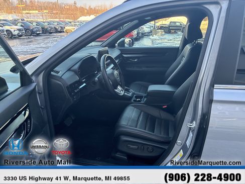 Used 2025 Honda CR-V Sport Touring image 15