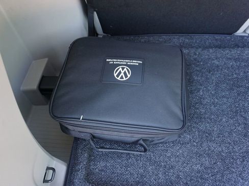 Used 2024 Volkswagen Atlas SEL AWD/4WD image 61