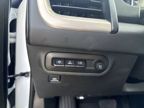 Used 2022 GMC Terrain Denali w/ LPO, Floor Liner Package AWD/4WD image 18