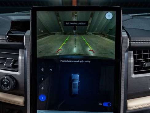 Used 2024 Ford Expedition Max Platinum image 26