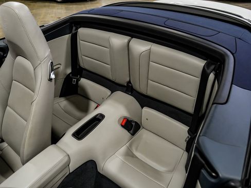 Used 2017 Porsche 911 Carrera image 32