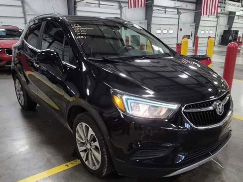 Used 2020 Buick Encore Preferred image 1