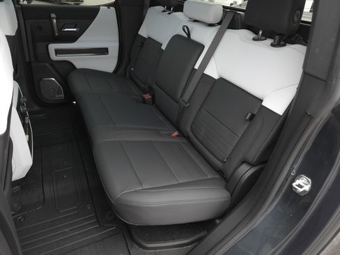 Used 2025 GMC Hummer EV 3X w/ LPO, Dark Essentials Package image 34