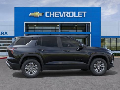 New 2026 Chevrolet Equinox LT w/ Convenience Package II FWD image 5